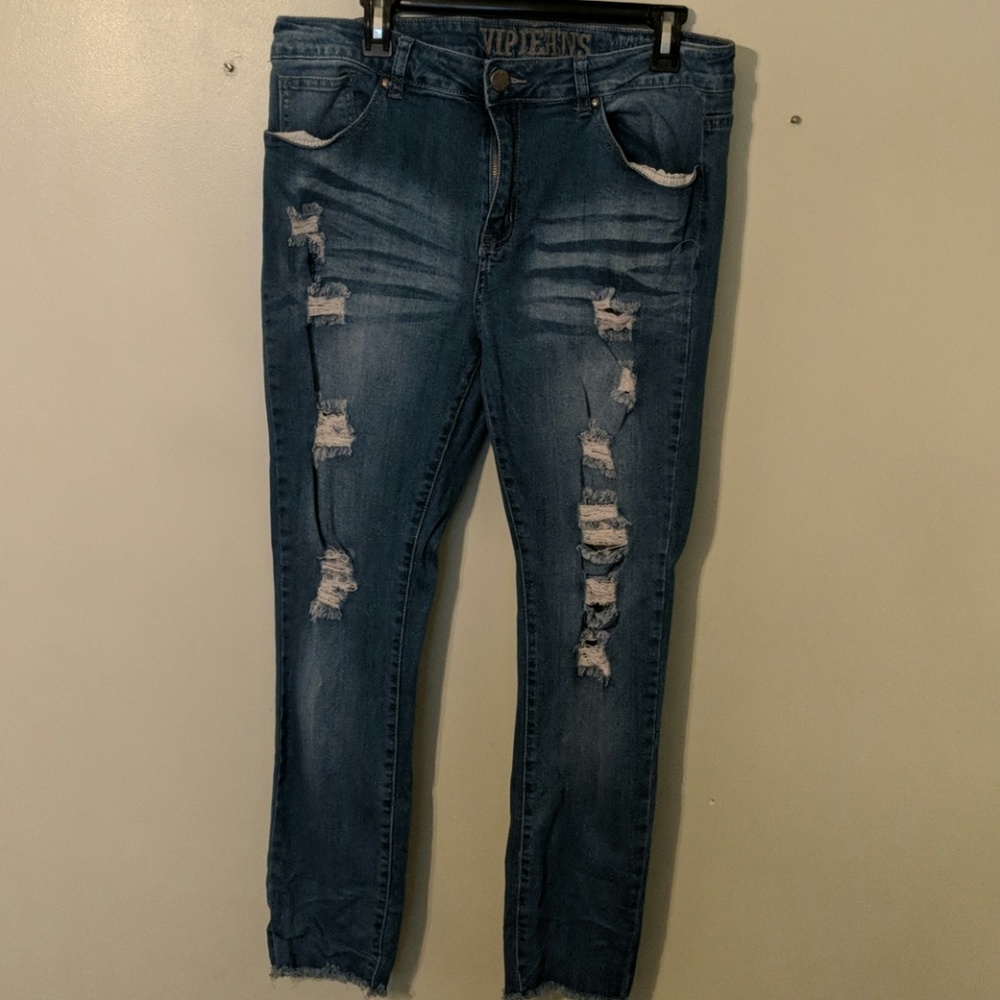 Vip distressed jeans
